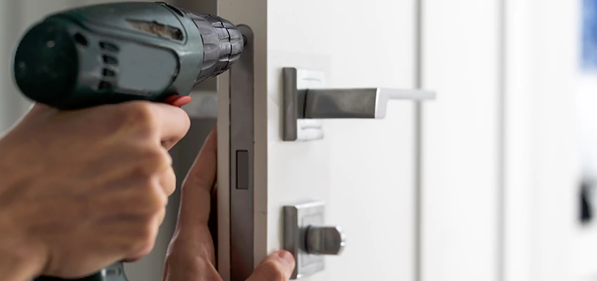 Locksmith For Lock Replacement Near Me in Coto de Caza, CA